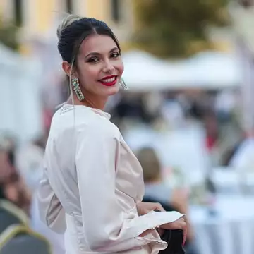 Καλεσμένη σε γάμο μετά τα 50 | Τα makeup looks που θα κολακεύσουν τα πιο όμορφα χαρακτηριστικά σας