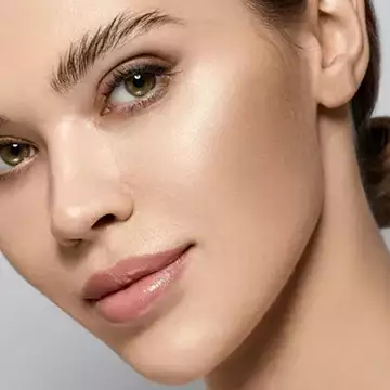 5 προϊόντα με πεπτίδια για την πιο σφριγηλή επιδερμίδα που είχατε ποτέ