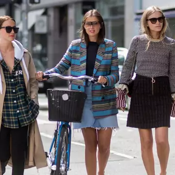 Στιλιστικές συμβουλές που θα σας βοηθήσουν να παραμείνετε κομψές τη μεταβατική περίοδο