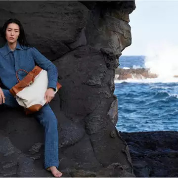 Η Bottega Veneta αποκαλύπτει τη νέα Andiamo Bag για το Καλοκαίρι 2024