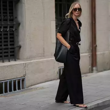 Τα καλοκαιρινά σανδάλια που αποπνέουν "ήσυχη πολυτέλεια"