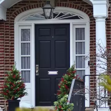 Οι ιδιοκτήτες του σπιτιού του Home Alone αποκαλύπτουν την αλήθεια πίσω από μια εμβληματική σκηνή