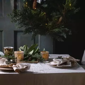 Αυτό το vintage διακοσμητικό στοιχείο της γιαγιάς αναβαθμίζει κάθε γιορτινό τραπέζι