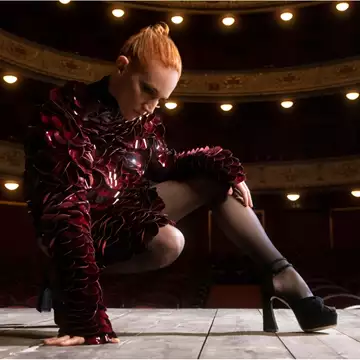 Η καμπάνια της Kalogirou με πρωταγωνίστρια τη Στεφανία Γουλιώτη