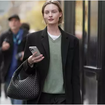 Shopping Guide | Τα καλύτερα πουλόβερ του φθινοπώρου 2025