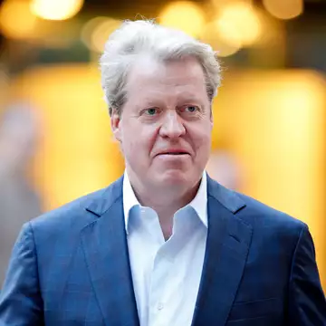 Ο Charles Spencer σε μία ιδιαίτερη σύγκριση της Kate Middleton σήμερα με την πριγκίπισσα Diana του '97