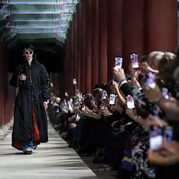 O Gucci ταξιδεύει στο Λονδίνο για την Cruise συλλογή του