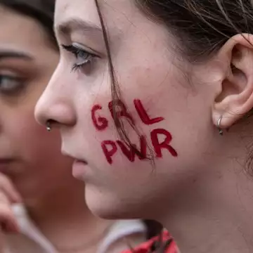 WOMEN WHO DARE | Ένας άντρας γράφει για τις γυναίκες που τολμούν