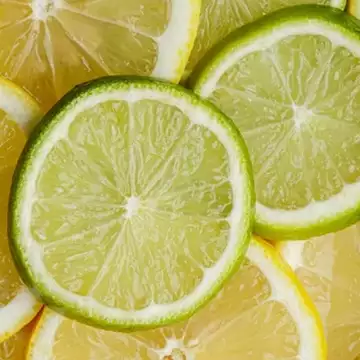 Οι τροφές που βοηθούν το σώμα να παράγει κολλαγόνο