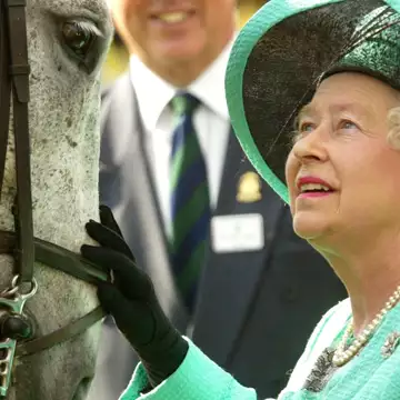 Η βασίλισσα Ελισάβετ είχε την πιο απροσδόκητη οδηγική συνήθεια