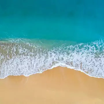 Summer Breeze | 7 all time favourite αρώματα που μυρίζουν θάλασσα