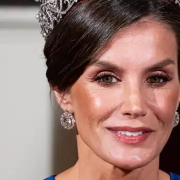 Βασίλισσα Letizia | Η εντυπωσιακή τιάρα που επέλεξε για το επίσημο δείπνο στην Ολλανδία