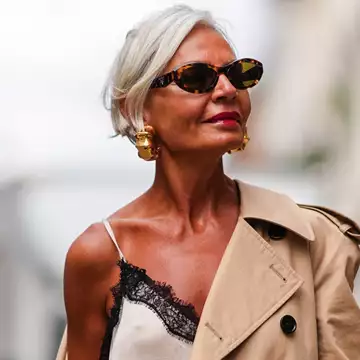 Νεανικός Λαιμός και Ντεκολτέ | Τα προϊόντα που λείπουν από τη ρουτίνα σας