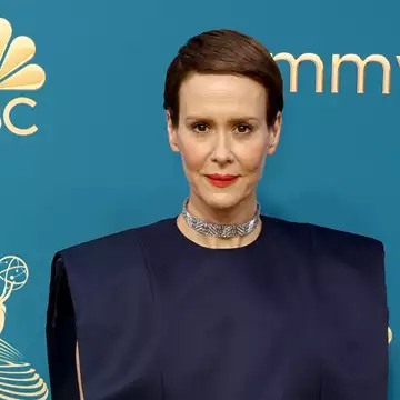 Sarah Paulson: "Δεν κάνω καμία ένεση στο πρόσωπο μου, όλοι ξέρουν την ηλικία μου"