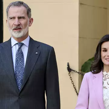 Βασίλισσα Letizia | H σοφιστικέ εμφάνιση στο πλευρό του Felipe