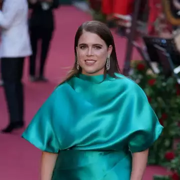 Πριγκίπισσα Ευγενία | Το ένα (ιδιαίτερο) πράγμα που απαγορεύεται να κάνει στο χριστουγεννιάτικο τραπέζι