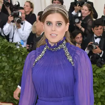 Πριγκίπισσα Βεατρίκη | Η εμφάνιση στο Met Gala που τη συνδέει με την Diana