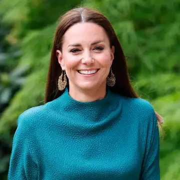 Kate Middleton | Ποια πήρε τη θέση της στη λίστα με τις πιο καλοντυμένες Βρετανίδες