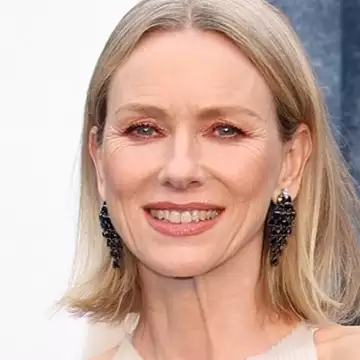 Νaomi Watts | Η στιγμή που ανακοινώνει την υποψηφιότητά της για Emmy στον σύζυγό της