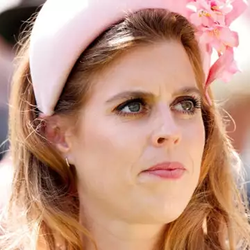 Πριγκίπισσα Βεατρίκη | Η έπαυλη με τα 7 δωμάτια που πήρε δώρο στα 9α γενέθλιά της