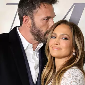 Jennifer Lopez & Ben Affleck | Το τρυφερό φιλί τους σε δημόσια εμφάνιση