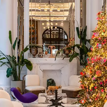 SUPERNOVA γιορτές στο THE DOLLI | Ζήστε τη λάμψη των γιορτών στην πιο εκρηκτική της μορφή