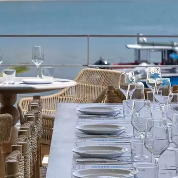 Eat Chic | 5 νέες αφίξεις στην Αθηναϊκή Ριβιέρα κάνουν το καλοκαίρι στην πόλη πιο νόστιμο