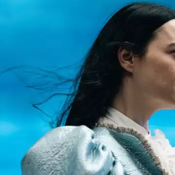 Το Poor Things του Γιώργου Λάνθιμου σε επίσημη πρεμιέρα στο Ολύμπιον!