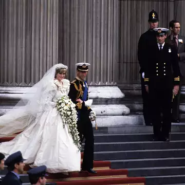 Πριγκίπισσα Diana | Γιατί δεν είχε ιδέα για το εφεδρικό νυφικό της