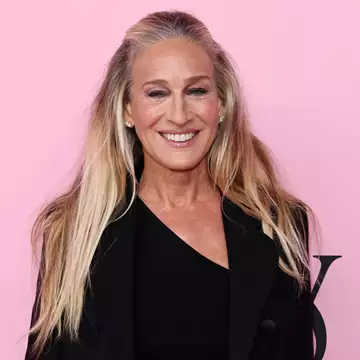 Sarah Jessica Parker | Η ερώτηση που της προκάλεσε εμφανή αμηχανία στο κόκκινο χαλί