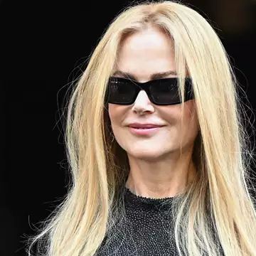 Nicole Kidman - Naomi Watts | Η σεταρισμένη εμφάνιση με τα παιδιά τους στο Παρίσι