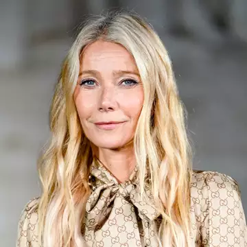 Gwyneth Paltrow | Σπάνια βραδινή έξοδος με τον 19χρονο γιο της, Moses Martins