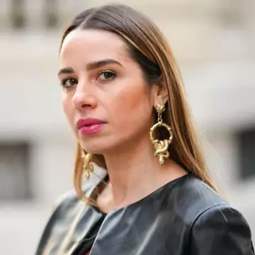 10 χρόνια νεότερη | 5 έξυπνα tips στο μακιγιάζ για μια επιδερμίδα γεμάτη φρεσκάδα