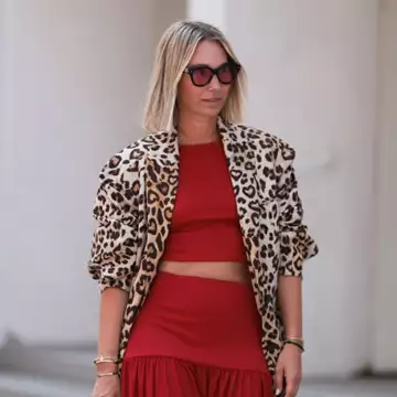 H viral άσκηση για επίπεδη κοιλιά στην εμμηνόπαυση