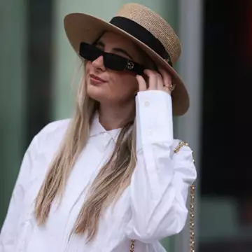 Τα καλύτερα αντηλιακά στικ προσώπου με χρώμα