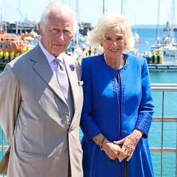 Ο βασιλιάς Κάρολος έσπασε (πάλι) το πρωτόκολλο