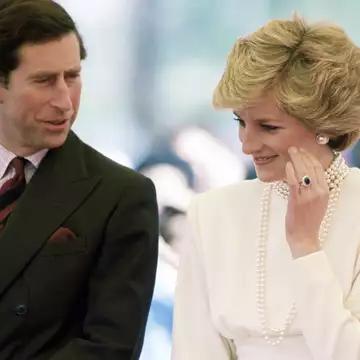 Ο συμβολισμός πίσω από τα δαχτυλίδια των αρραβώνων των royals