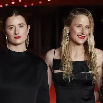 Meryl Streep | Σπάνια εμφά��ιση στο κόκκινο χαλί με τα παιδιά της