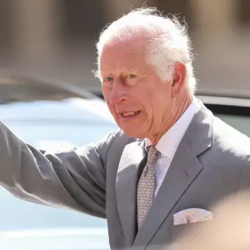 Ο βασιλιάς Κάρολος έκανε ενημέρωση για την κατάσταση της υγείας του