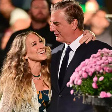 Sex and the City | Ο δημιουργός της σειράς ποτέ δεν ήθελε να καταλήξουν μαζί η Carrie και ο Big