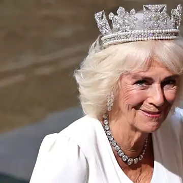 Βασίλισσα Καμίλα | Η διαμαντένια τιάρα που επέλεξε στα γενέθλιά της