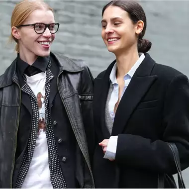 Πέντε σοφιστικέ looks με τα οποία θα δείχνετε κομψές