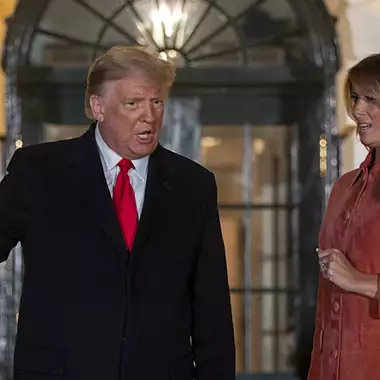 Donald Trump | Οι γυναίκες της οικογένειας ξεχώρισαν στο πάρτι την παραμονή της ορκωμοσίας