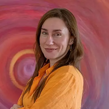 Μαρία Δέσποινα Λογίδου | Ένα 24ωρό της στον θαυμαστό κόσμο της τέχνης