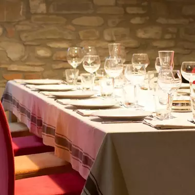 H νέα διακοσμητική τάση που αγαπήθηκε από τις γιαγιάδες μας, αλλάζει διακριτικά το σπίτι