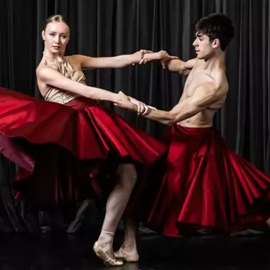 H Paris Opera Junior Ballet κάνει παγκόσμια πρεμιέρα στην Αθήνα