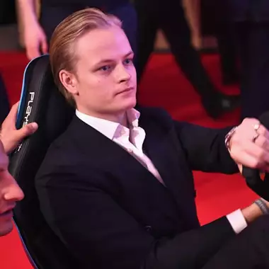 Mette-Marit | Η δραματική μεταμόρφωση του γιου της, Marius Borg Høiby μετά από τις κατηγορίες για κακοποίηση συντρόφων του