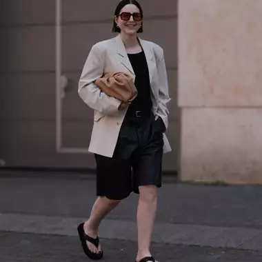 Τα thong σανδάλια είναι αυτά που θα φορέσουμε περισσότερο το καλοκαίρι