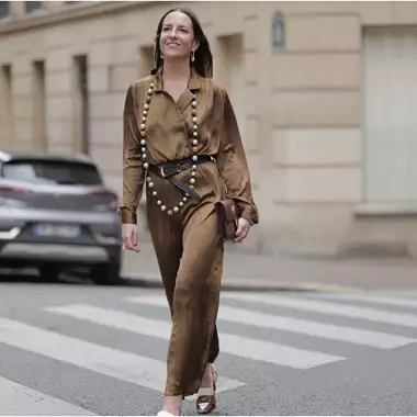 Brown Chic | Πώς θα δημιουργήσετε ωραία looks με κομμάτια σε καφέ χρώμα