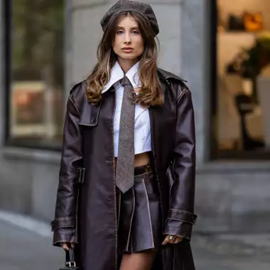 Αυτό το πολυτελές gourmand άρωμα συγκεντρώνει όλη τη χρυσή λάμψη της βανίλιας σε ένα φιαλίδιο